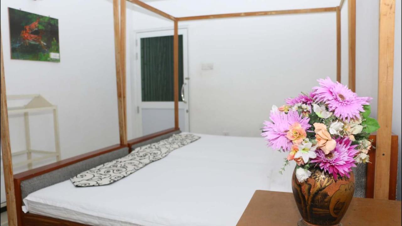 Suisse Villa Kandy Eksteriør billede