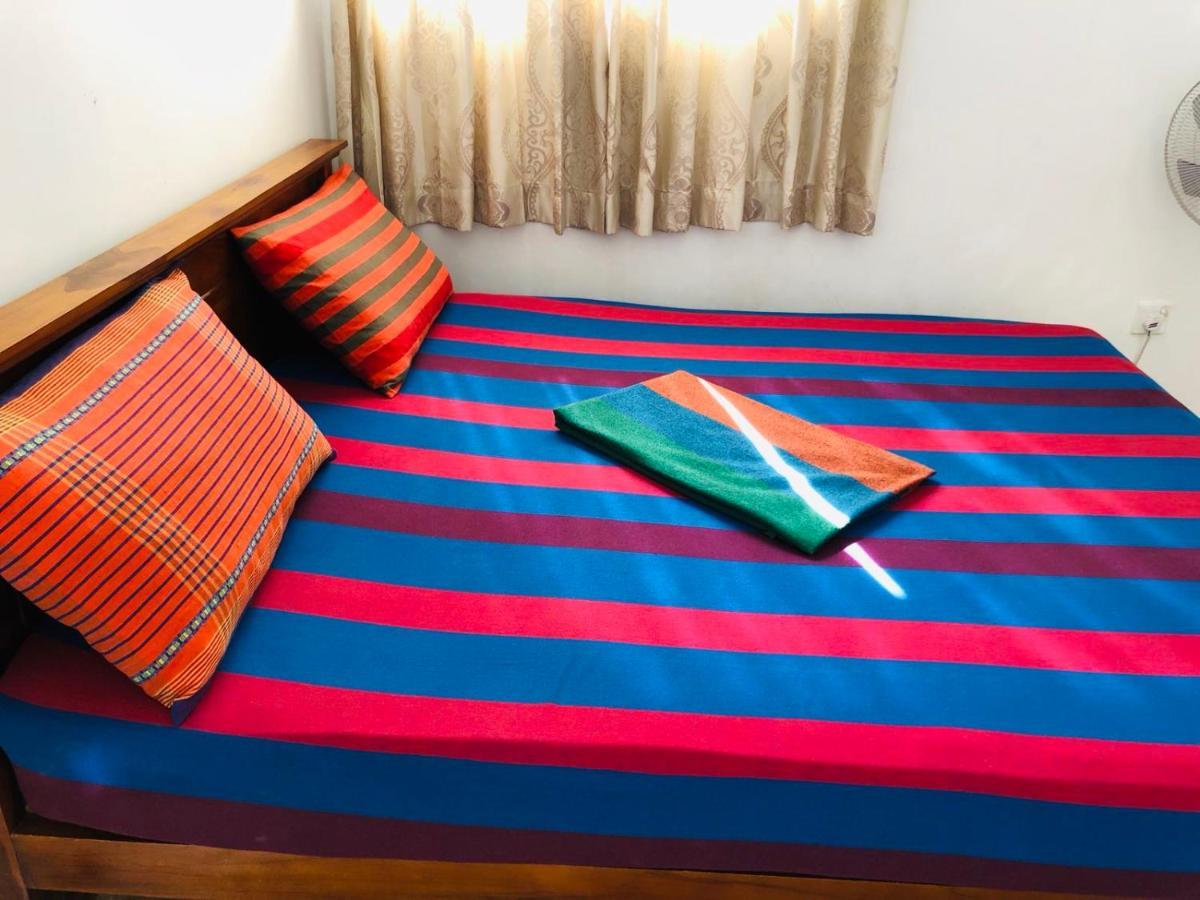 Suisse Villa Kandy Eksteriør billede